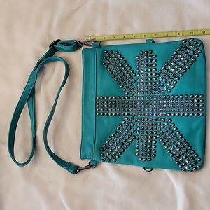 Urban Expressions crossbody